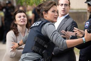 Law & Order: Special Victims Unit - Holdens Manifest
