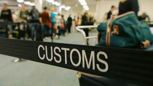 Achtung, Zoll! Willkommen in Australien - Folge 417