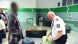 Border Control UK - Schmugglern auf der Spur - Folge 22